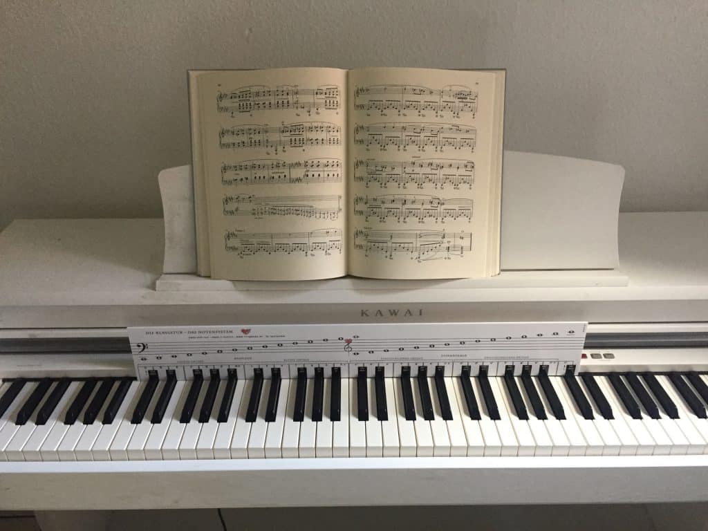 Klaviatur mit Herz