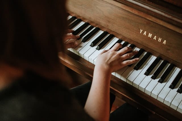 Klavier lernen ohne Noten