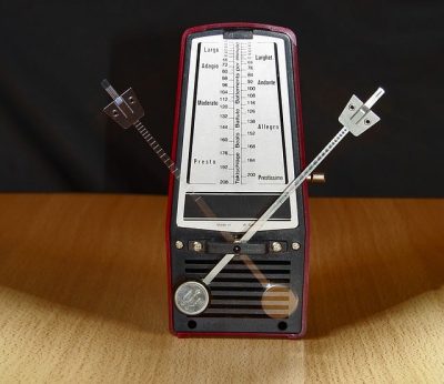 metronome-g945777a8e_640